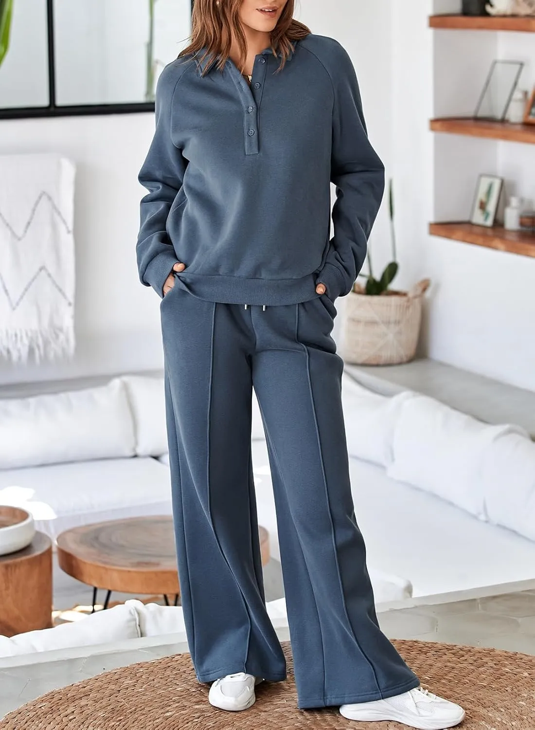 Aleumdr Women's 2 Piece Outfits Sweatsuit Oversized Sweatshirt Wide Leg Sweatpants Matching Lounge Set 2024
