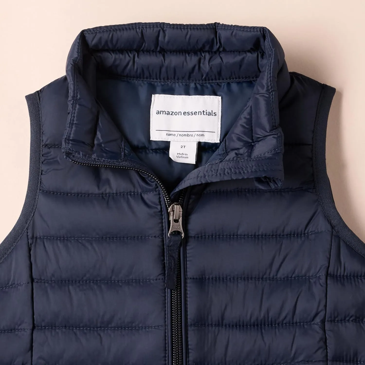 Amazon Essentials Girls and Toddlers' Lightweight Water-Resistant Packable Puffer Vest