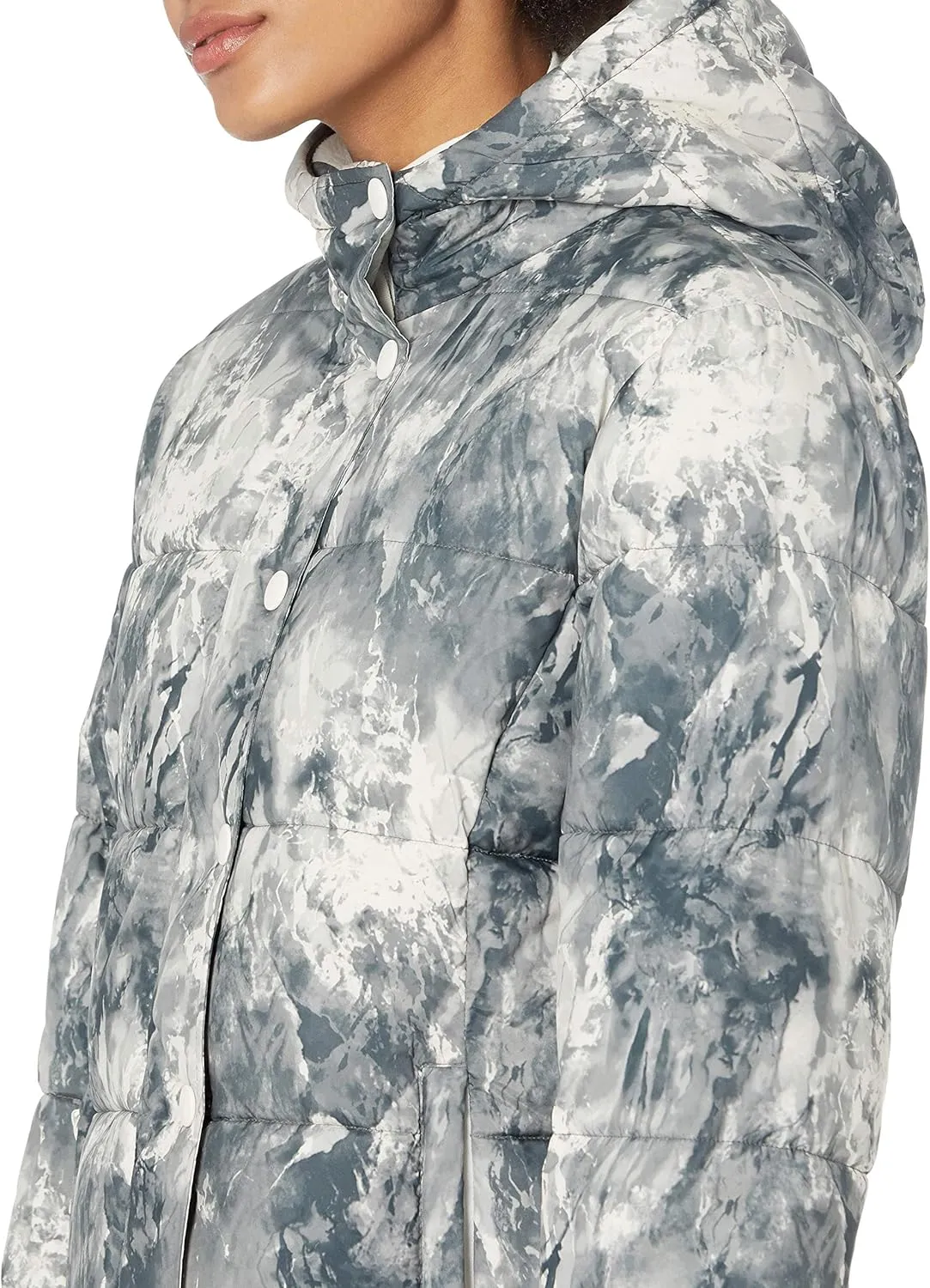 Amazon Essentials Women's Heavyweight Long-Sleeve Hooded Puffer Coat - Discontinued Colors
