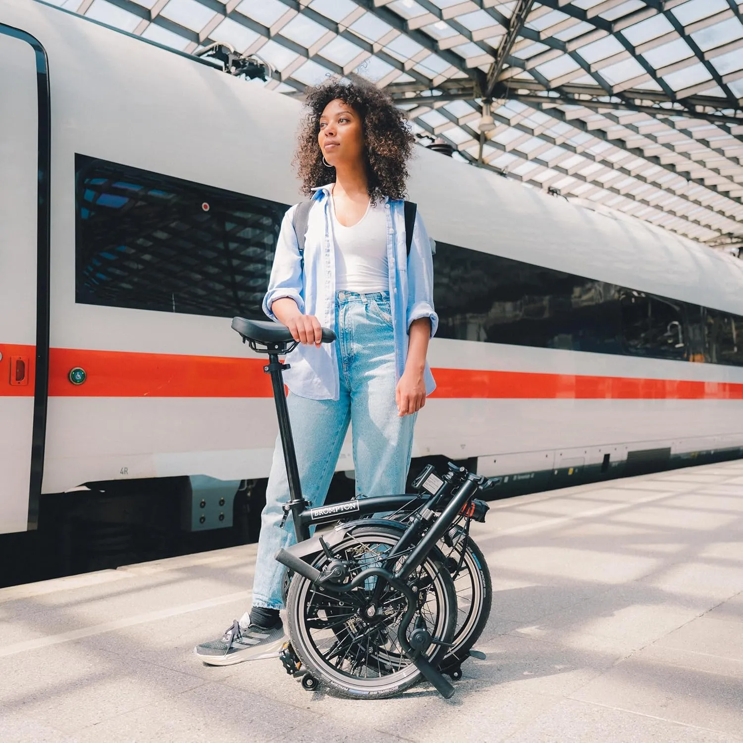 Brompton Folding Commuter Bike C Line 6-Speed | Compact, Lightweight, Urban Bike for Adults