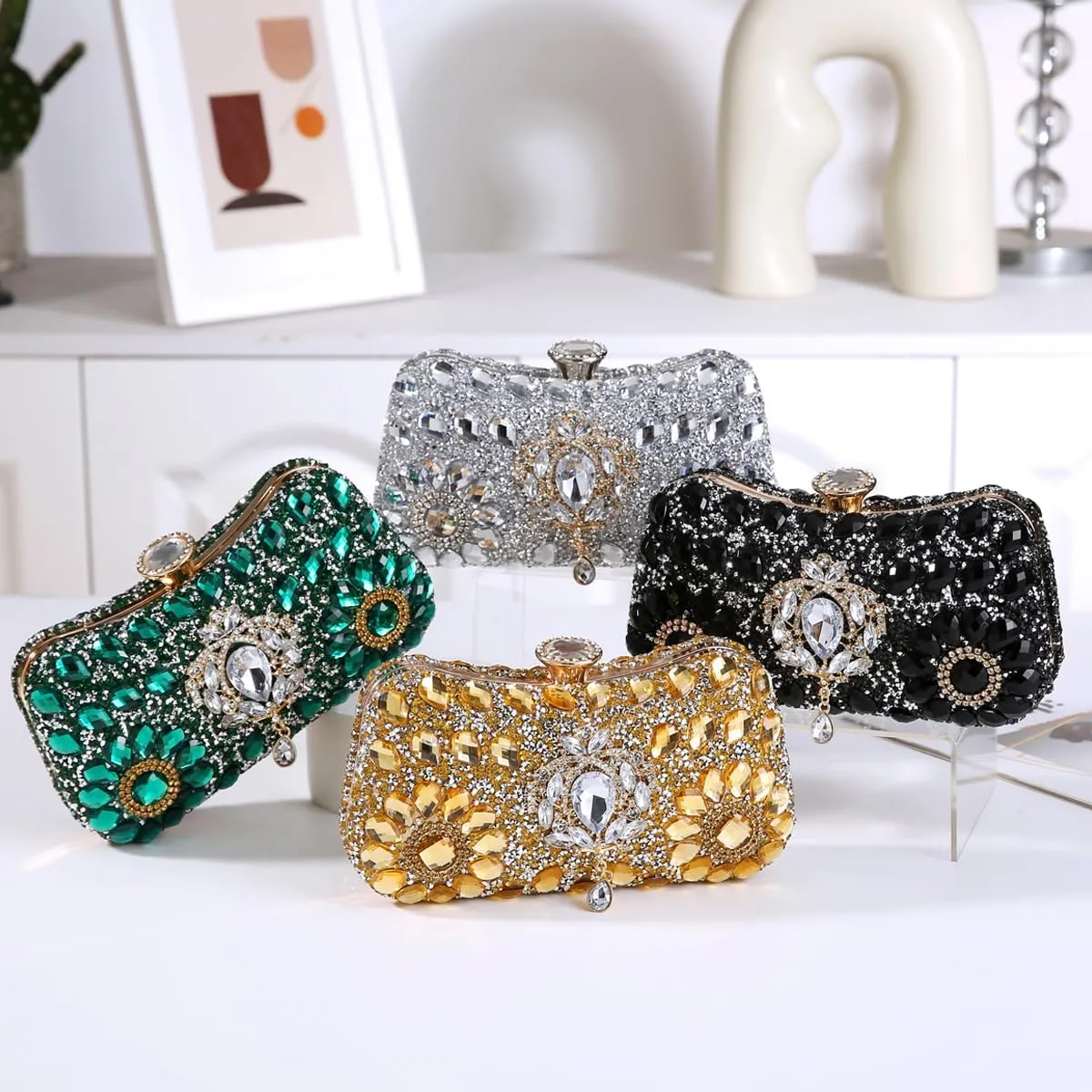 Dreubea Clutch Purses for Women Rhinestone Evening Bag Sparkling Crystal Wedding Party Handbags