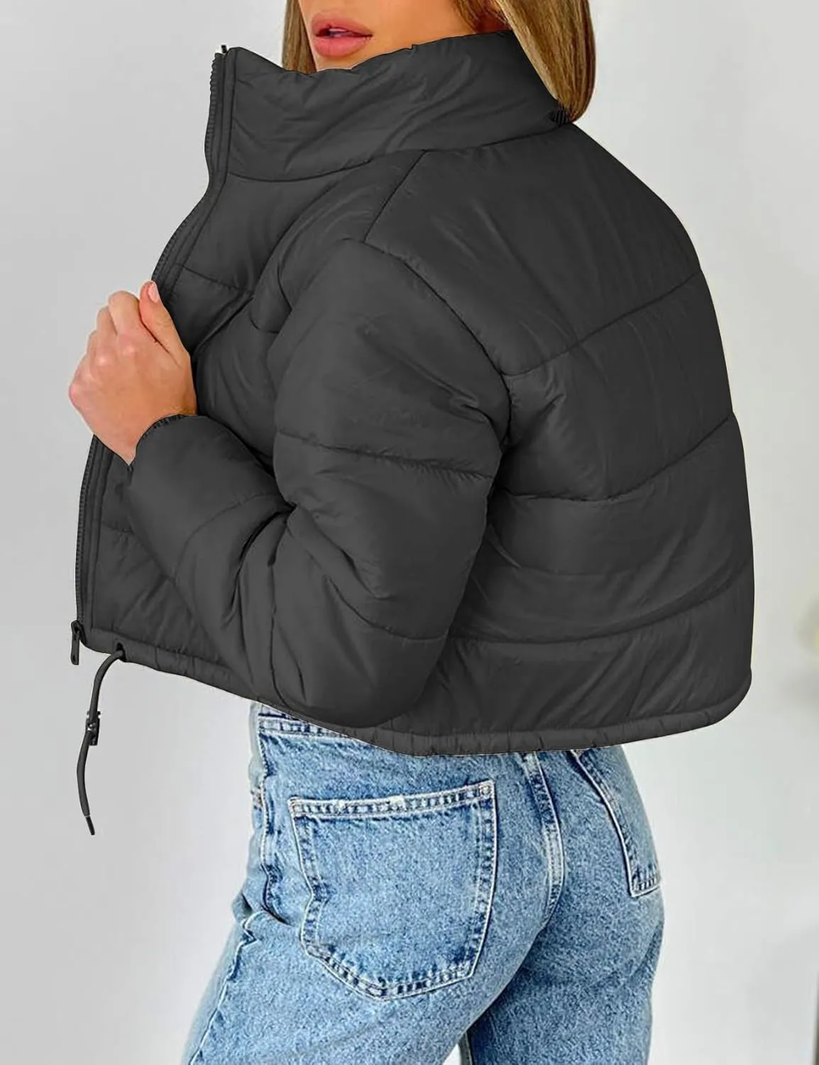 Flygo Women Cropped Puffer Jacket Winter Long Sleeve Quilted Puffy Bubble Padded Short Coats with Drawstring