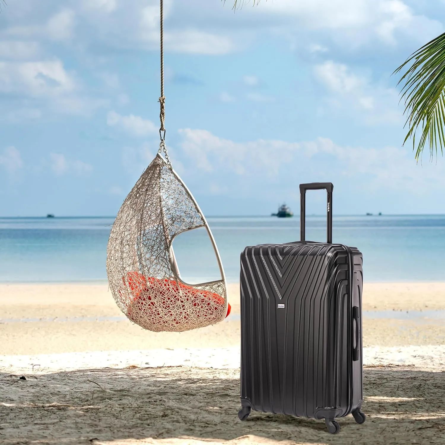InUSA VASTY Luggage with Spinner Wheels | Durable Lightweight Hardside Suitcase, Travel Bag with Handle and Trolley, 28-Inch Large Checked Luggage | Black