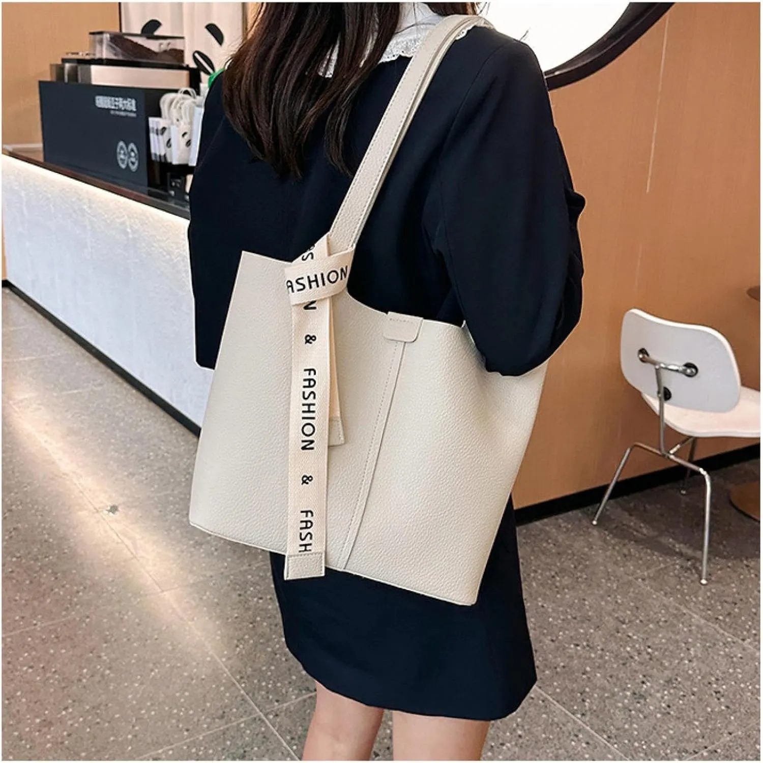 Ladies Underarm Bag, Fashion Shoulder Bag, Large Capacity Net Red Handheld Shoulder Tote Bag. Khakicolor