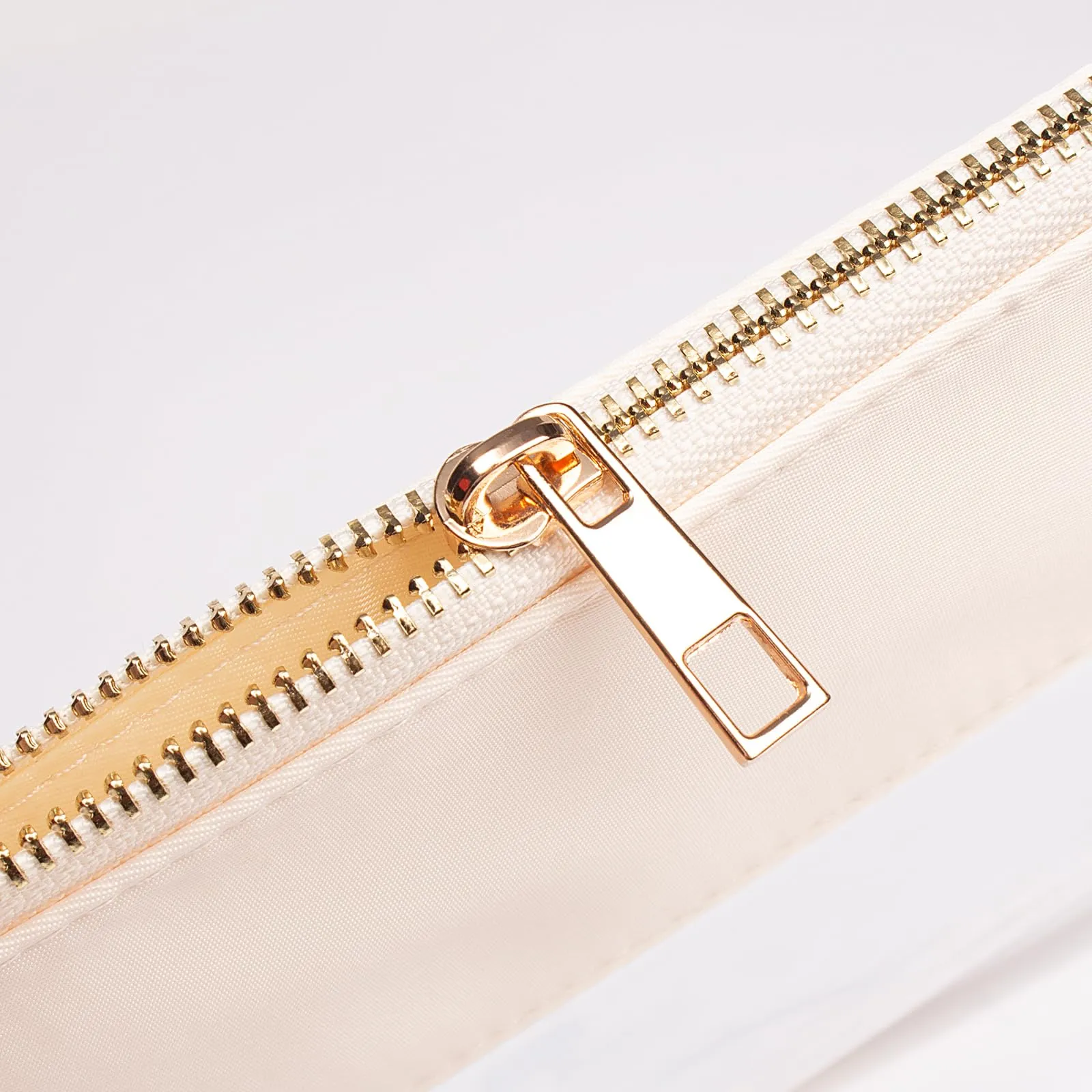 LETGO Clear Makeup Bag Pouch for Travel with Zipper,Clear Cosmetic Bag for Women Waterproof Snacks Bag Stadium Purse Toiletry Bag Bogg Bag Accessories (0-Beige)