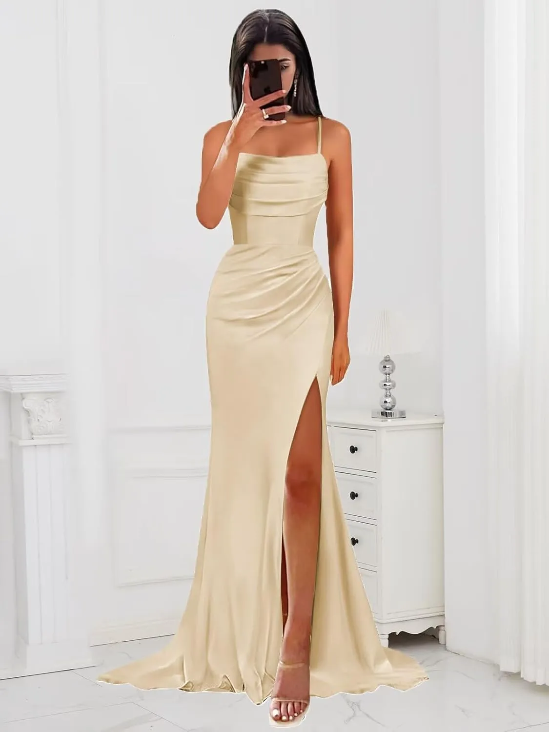 Long Satin Bridesmaid Dresses for Women Elegant Pleated Mermaid Formal Evening Gown with Slit
