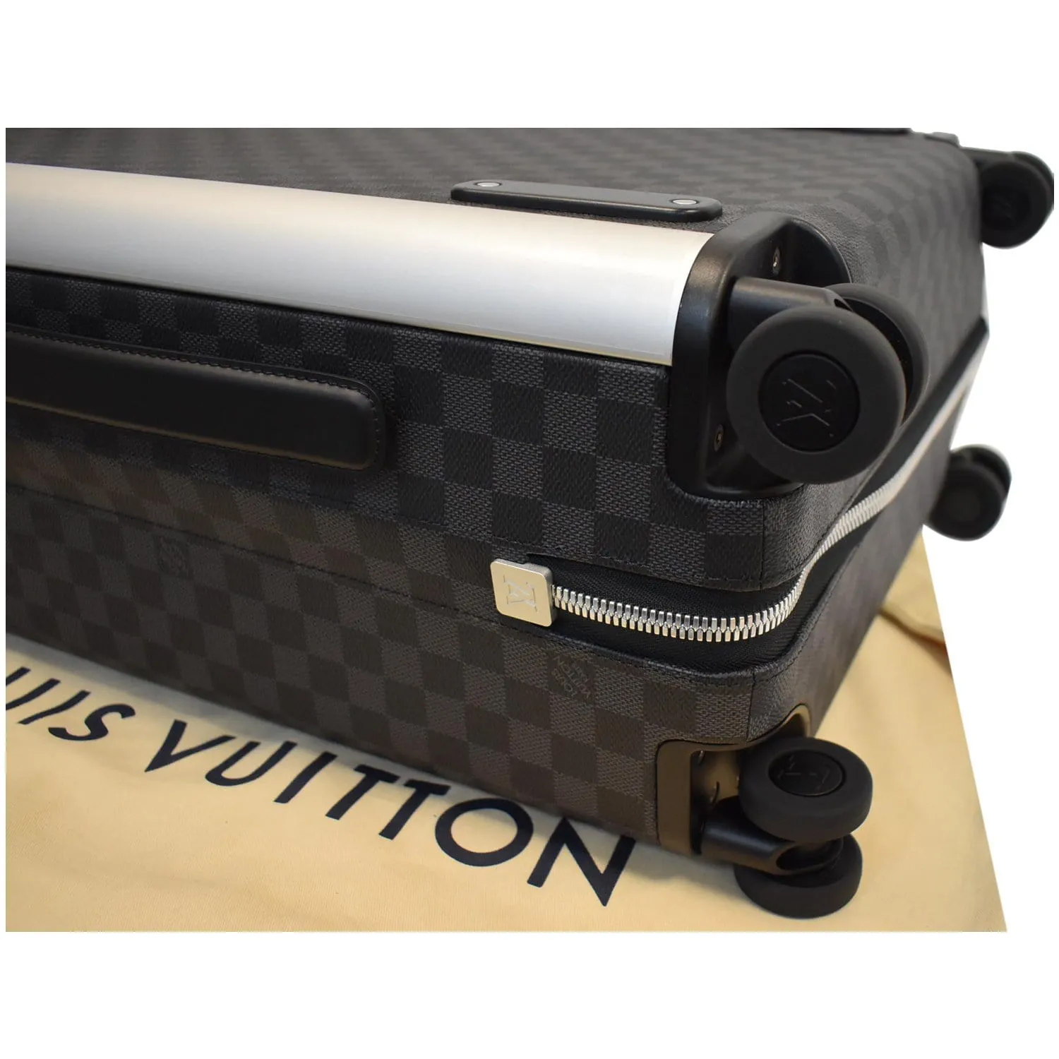 LOUIS VUITTON Horizon 55 Damier Graphite Rolling Suitcase Black