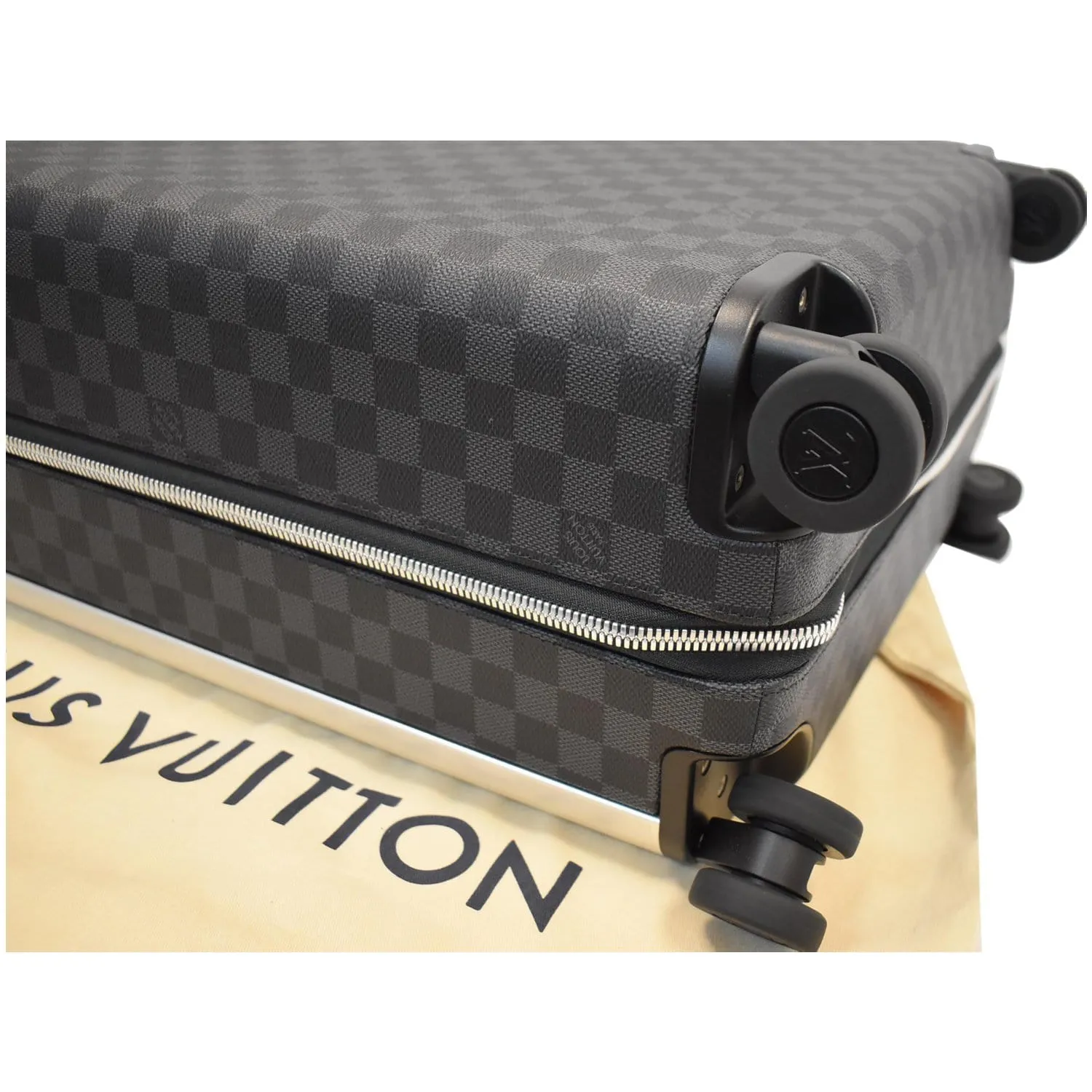 LOUIS VUITTON Horizon 55 Damier Graphite Rolling Suitcase Black