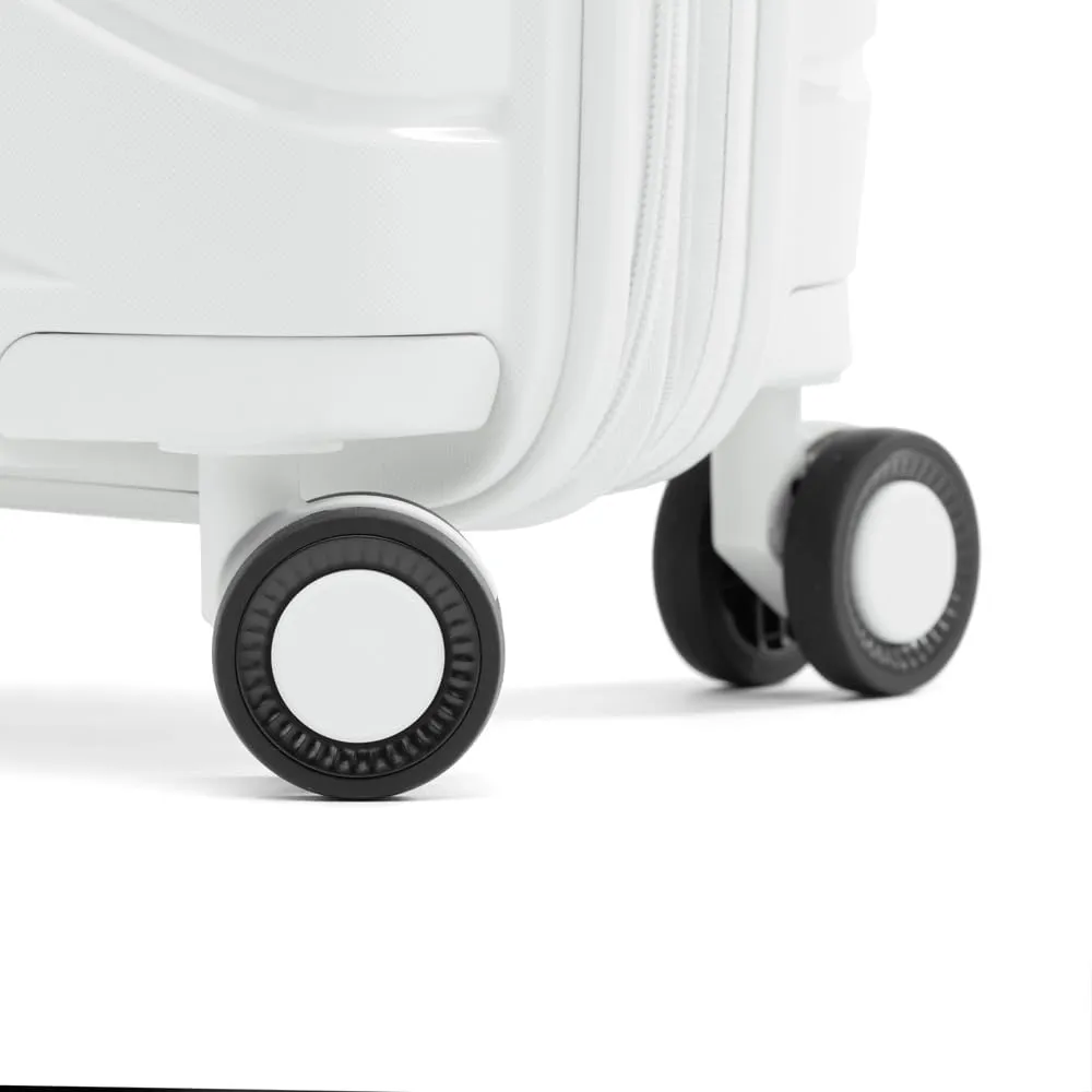 Luggage Carry-on, Expandable Hardside Spinner