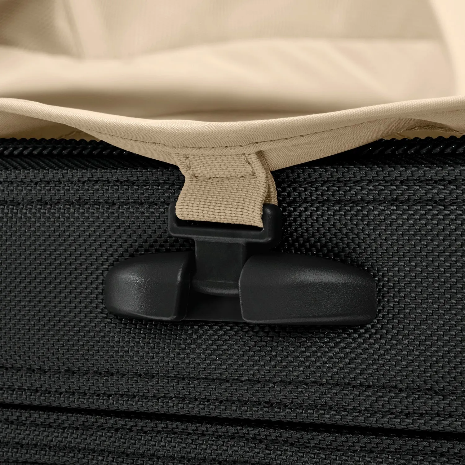 Medium Expandable Upright