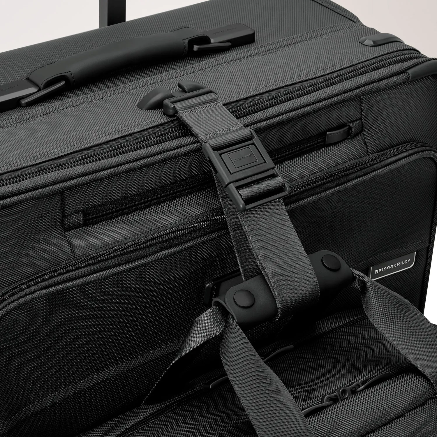 Medium Expandable Upright