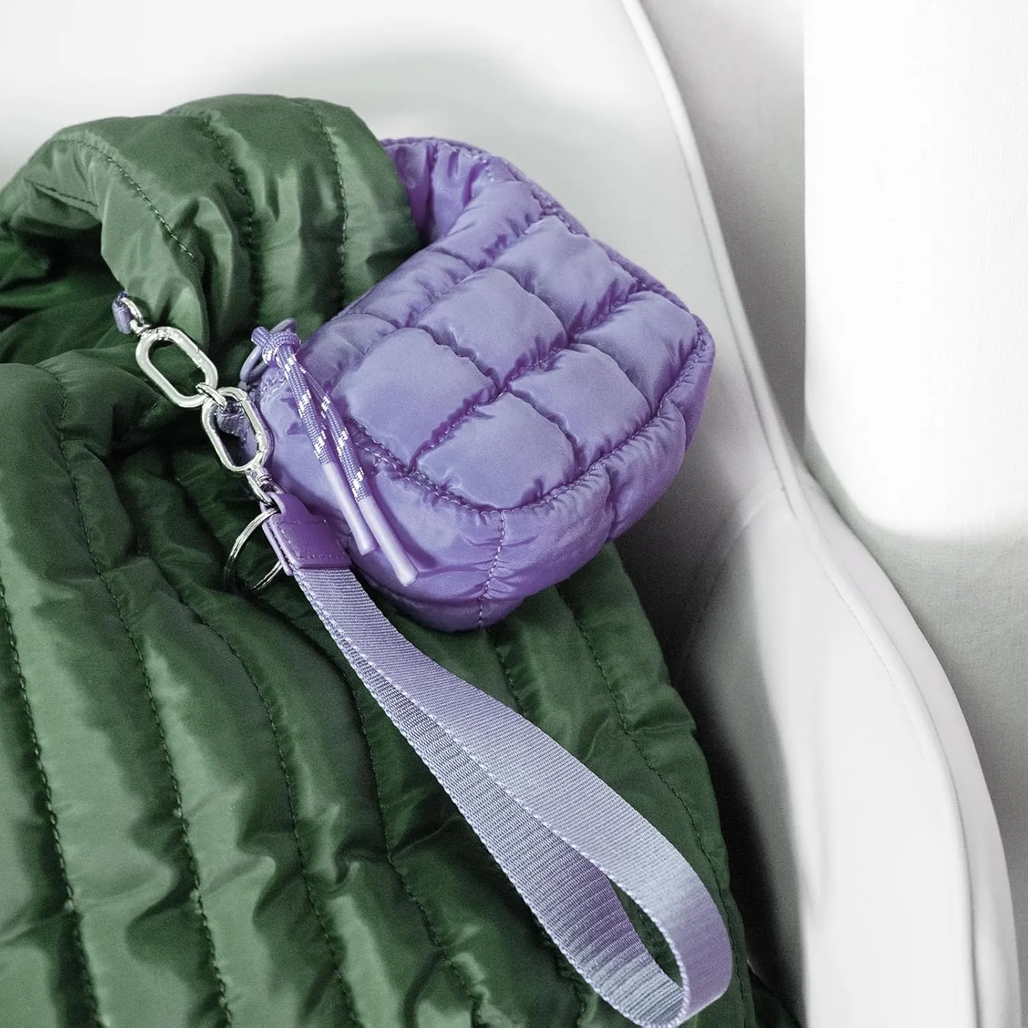 Mini Quilted Wristlet Bag for Women, Puffer Handbags,Evening Bags,Charm Lipstick Bag,Cute bag Charm for Gift