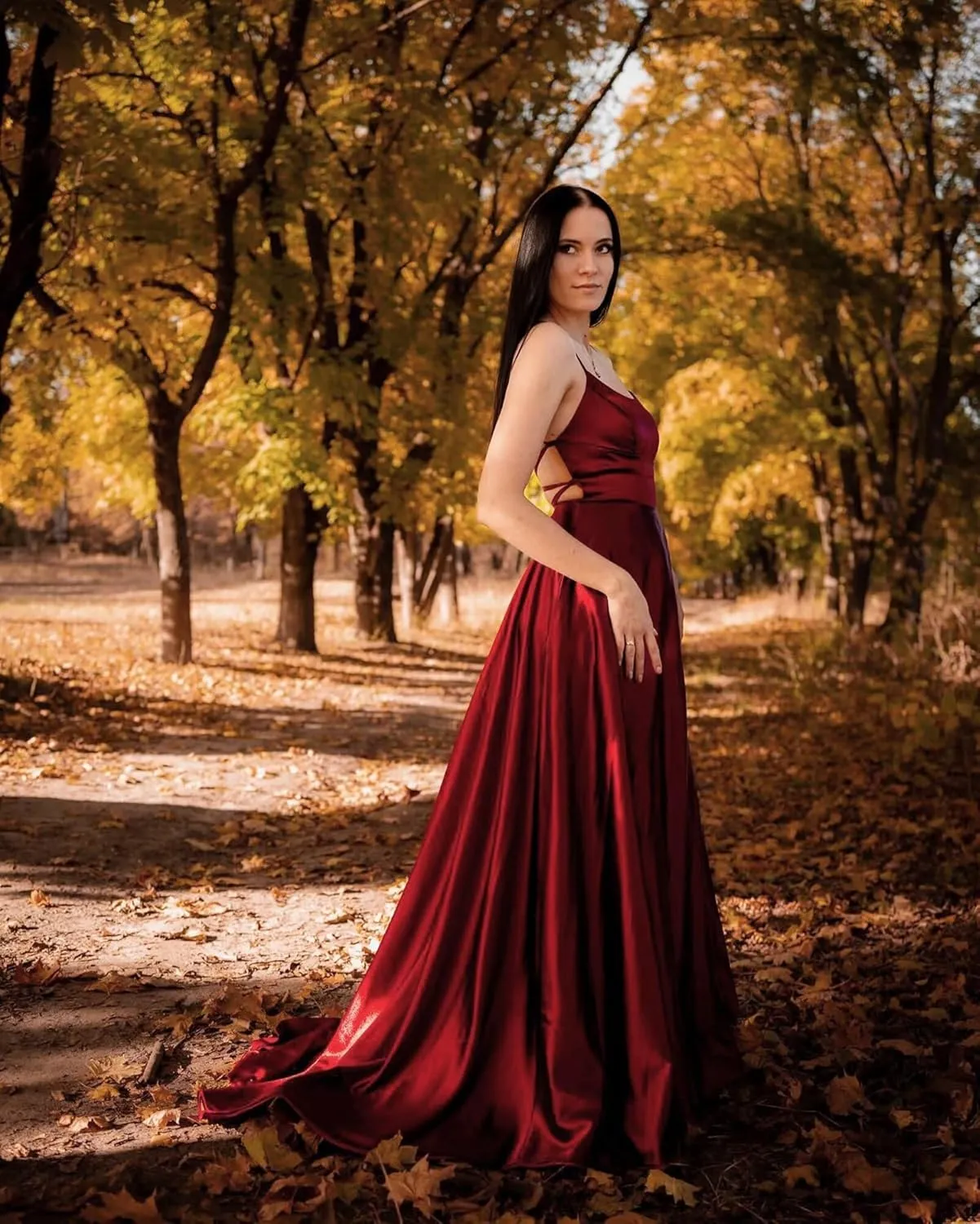 MisShow Women's Spaghetti Straps Prom Dresses Long Satin Bridesmaid Dress with Slit Formal Party Gown