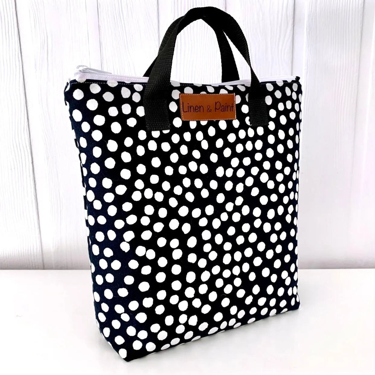 Navy Circle Lunch Tote