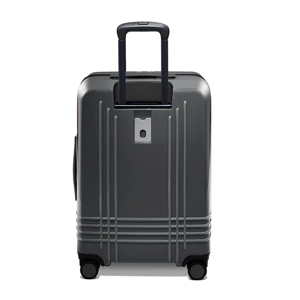 Roam Check-in Expandable Hardside TSA Approved Spinner Luggage
