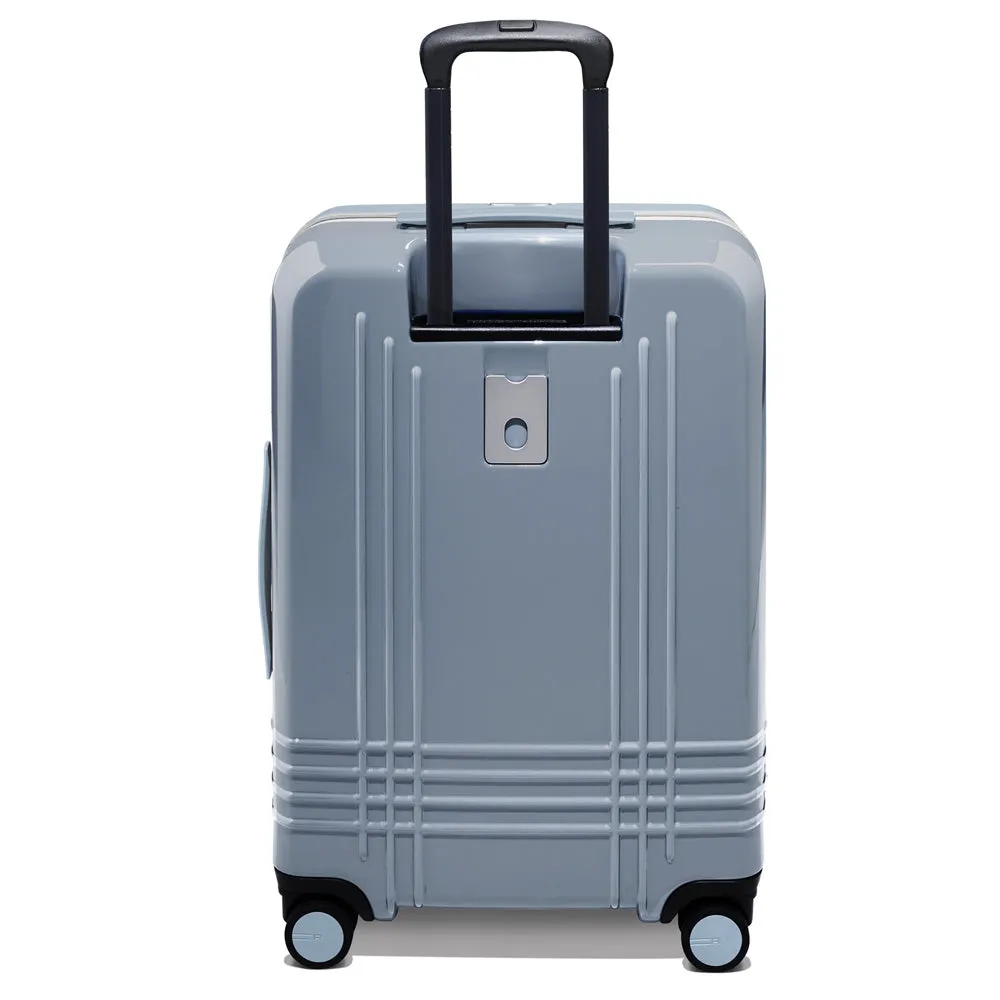 Roam Check-in Expandable Hardside TSA Approved Spinner Luggage
