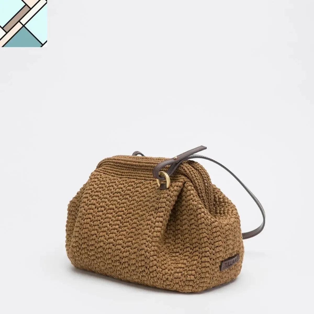 Side Pleated Straw Handbag