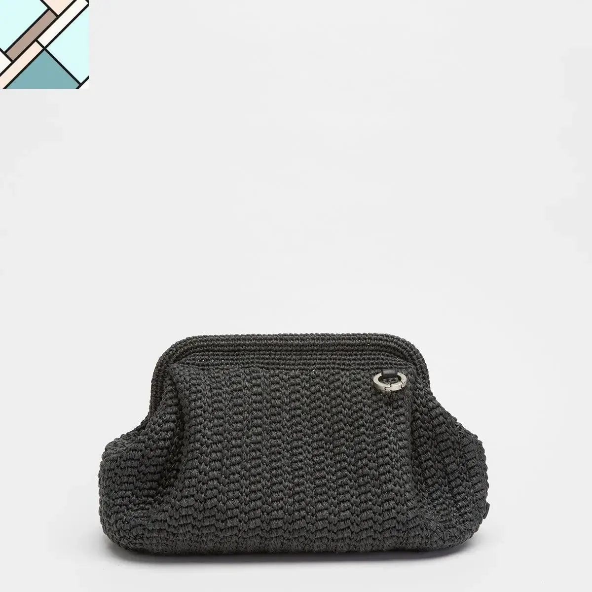 Side Pleated Straw Handbag