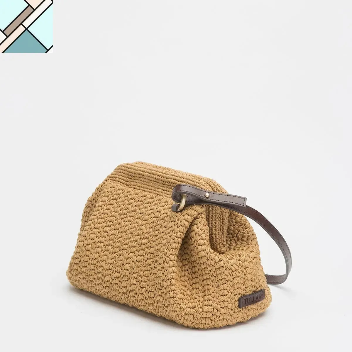 Side Pleated Straw Handbag