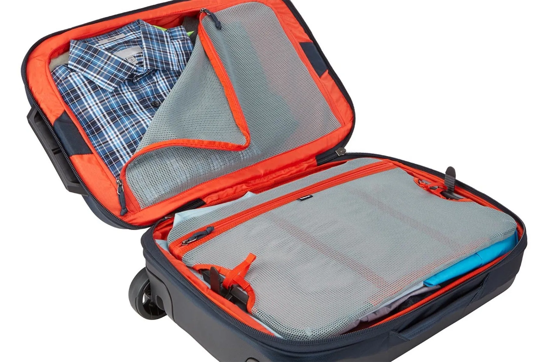 Thule Subterra Carry On Spinner 22"
