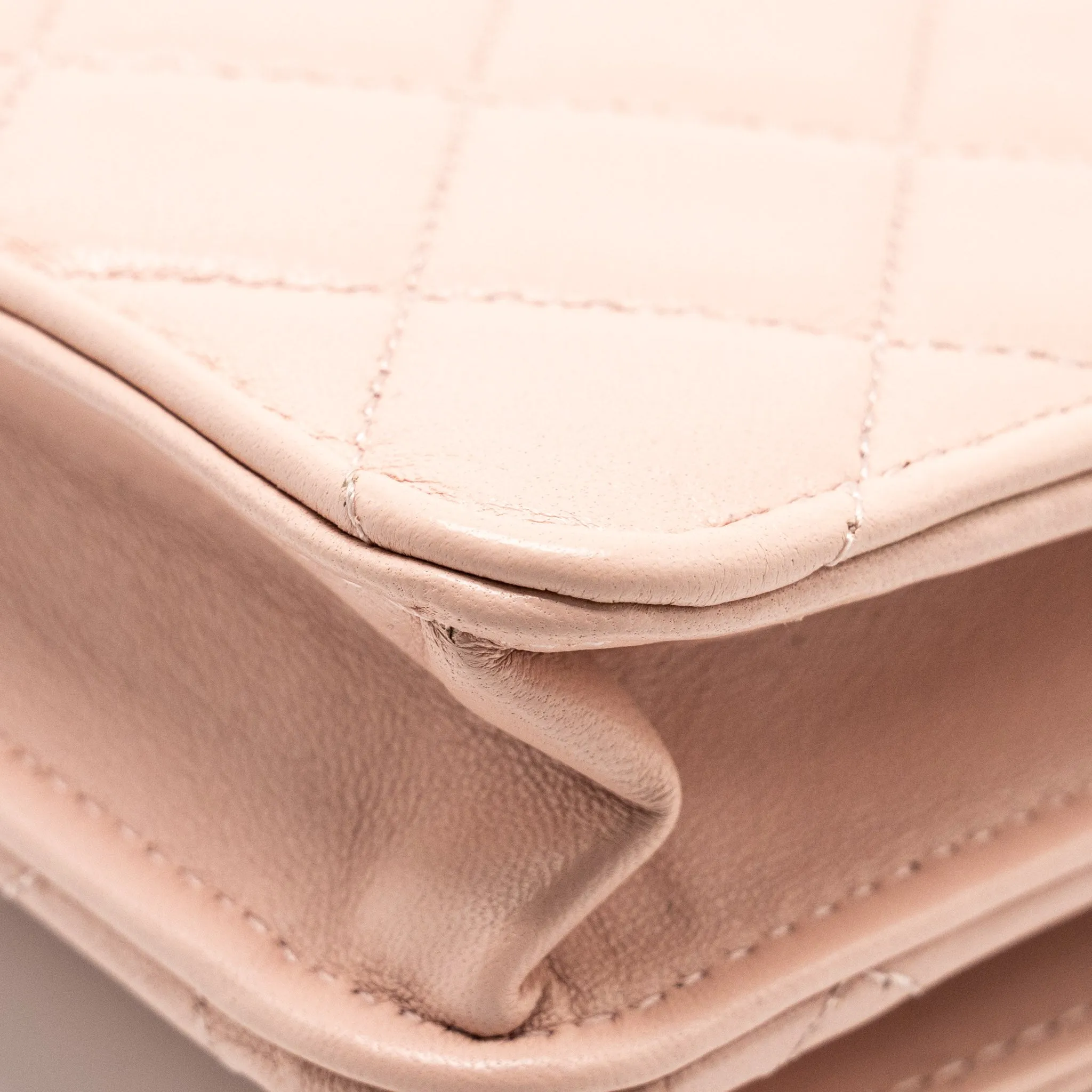 Top-tier (microchip) CHANEL L Wallet Quilted Lambskin Trendy On Affordable luxury Chain Pink CC Light
