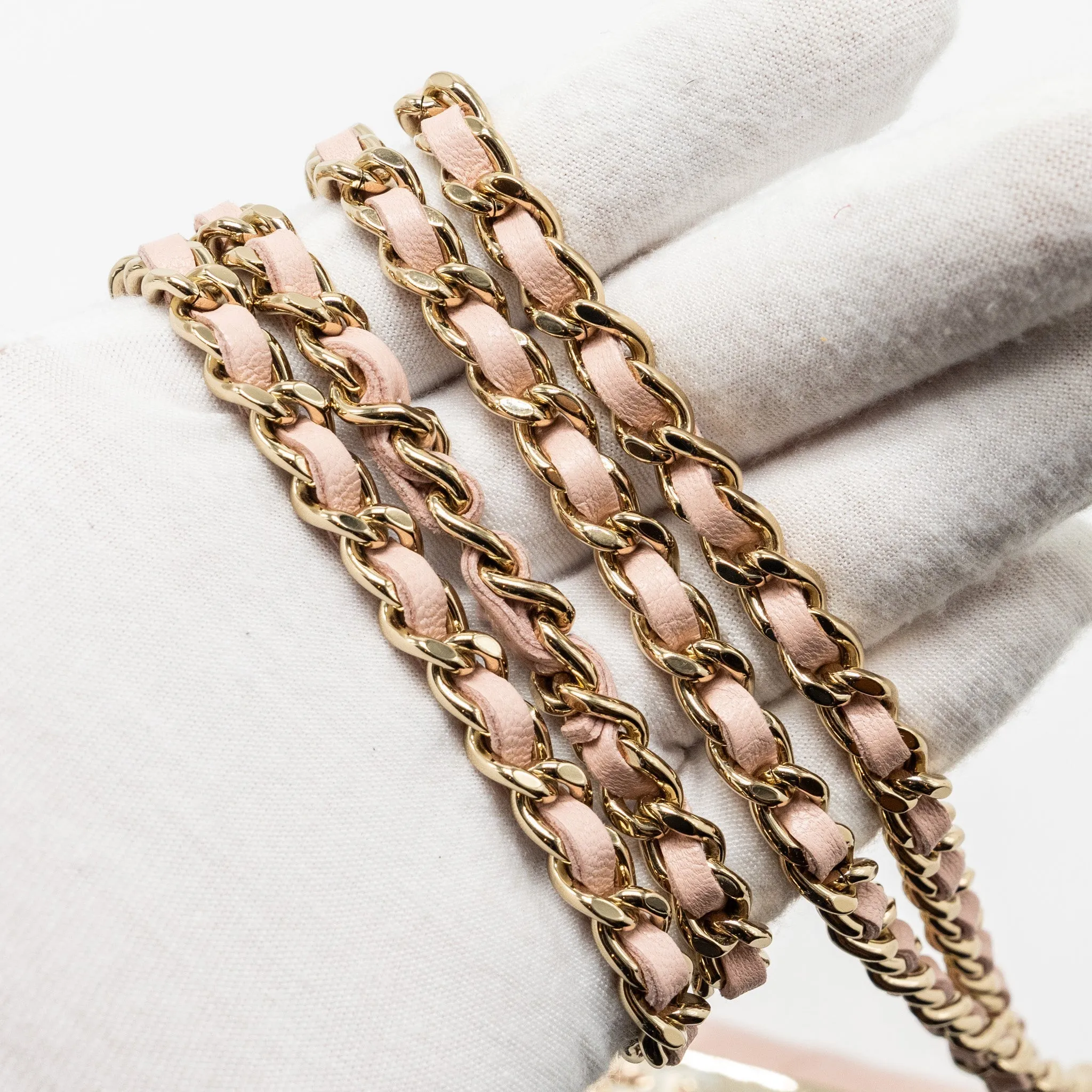 Top-tier (microchip) CHANEL L Wallet Quilted Lambskin Trendy On Affordable luxury Chain Pink CC Light