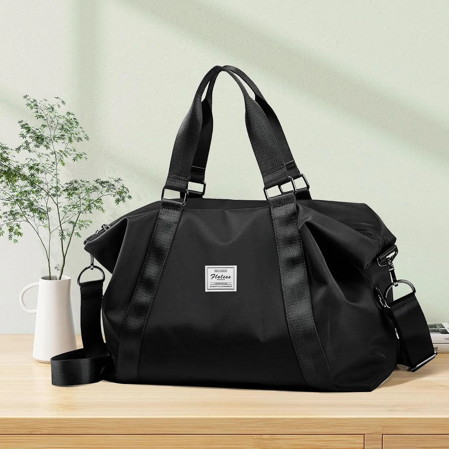 Travel Duffel Bag,Sports Tote Gym Bag,Shoulder Weekender Overnight Bag for Women