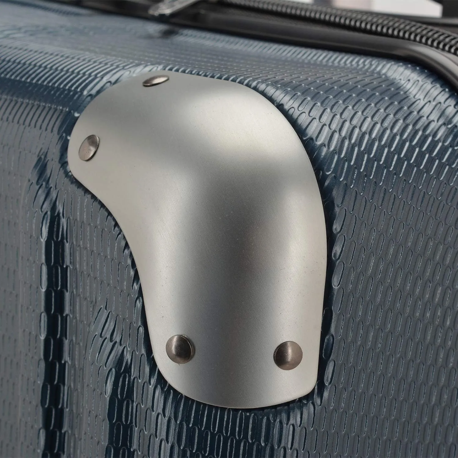 Traveler's Choice New London II Hardside Expandable Spinner Luggage, Navy, Carry-on 22-Inch
