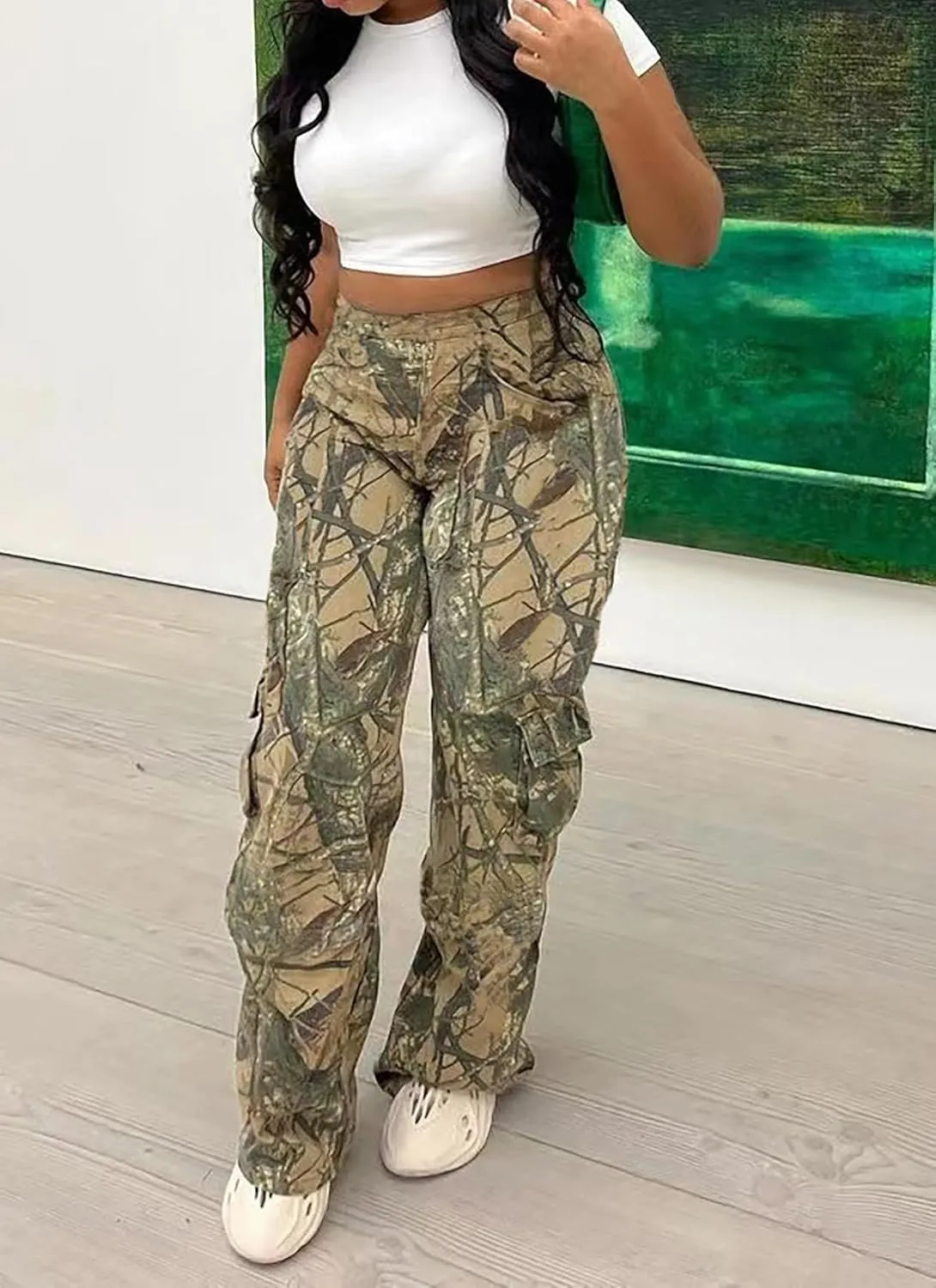 Vakkest Women's Oversized Camo Cargo Pants Jogger Trousers Workout Sweatpants Camouflage Army Fatigue with Pockets