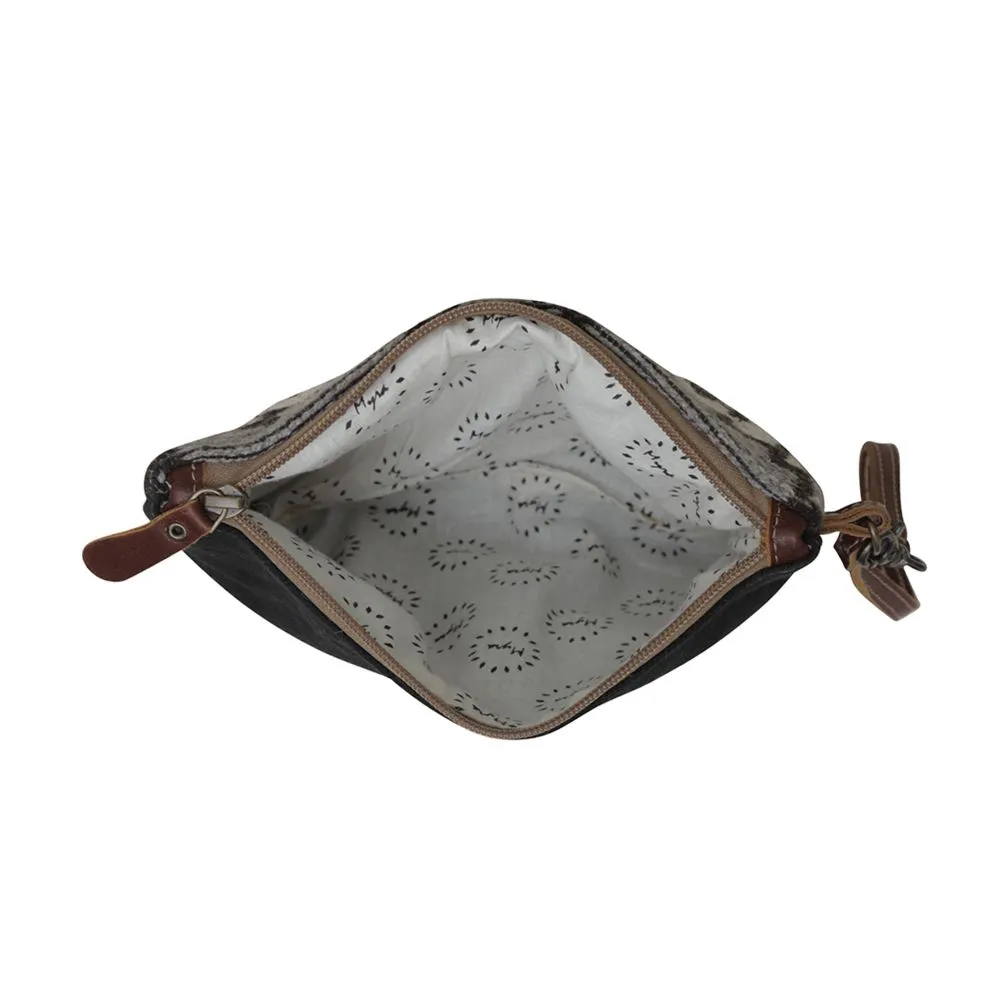 Voorpret Pouch Wristlet