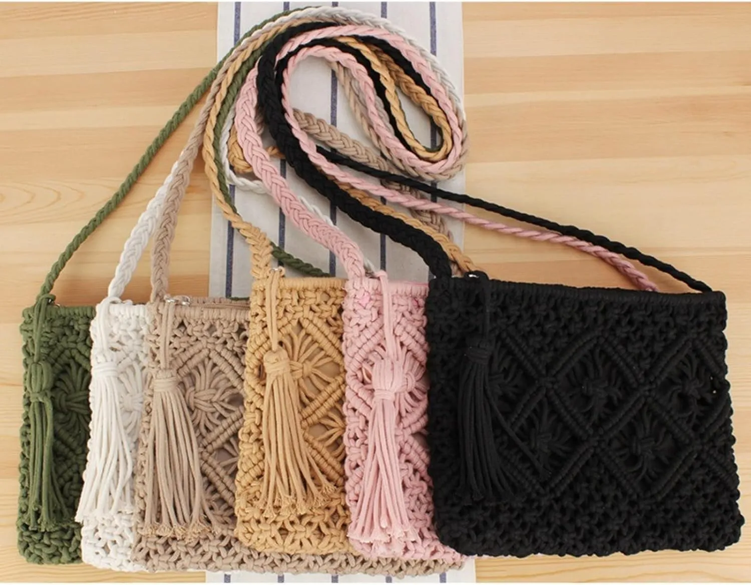 Women Boho Crocheted Purses Summer Beach Crossbody Shoulder Bags Vintage Tote Bag Bohemian Handbags with Tassel