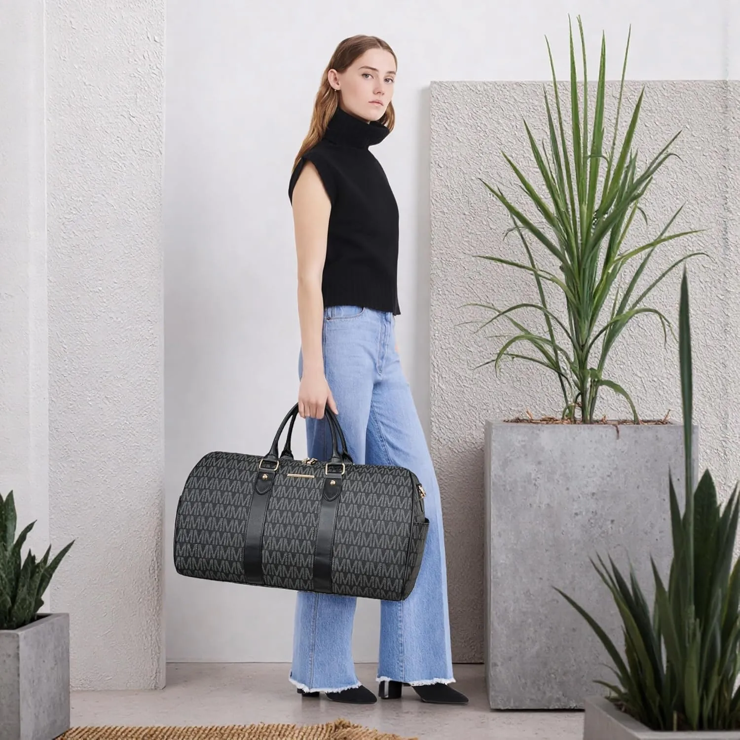 Women's Monogrammed PU Leather Duffel Bag - Scratch-Resistant Waterproof Multi-Pocket Design, Large Capacity Carry-On for Gym Yoga Work Weekender Travel​​