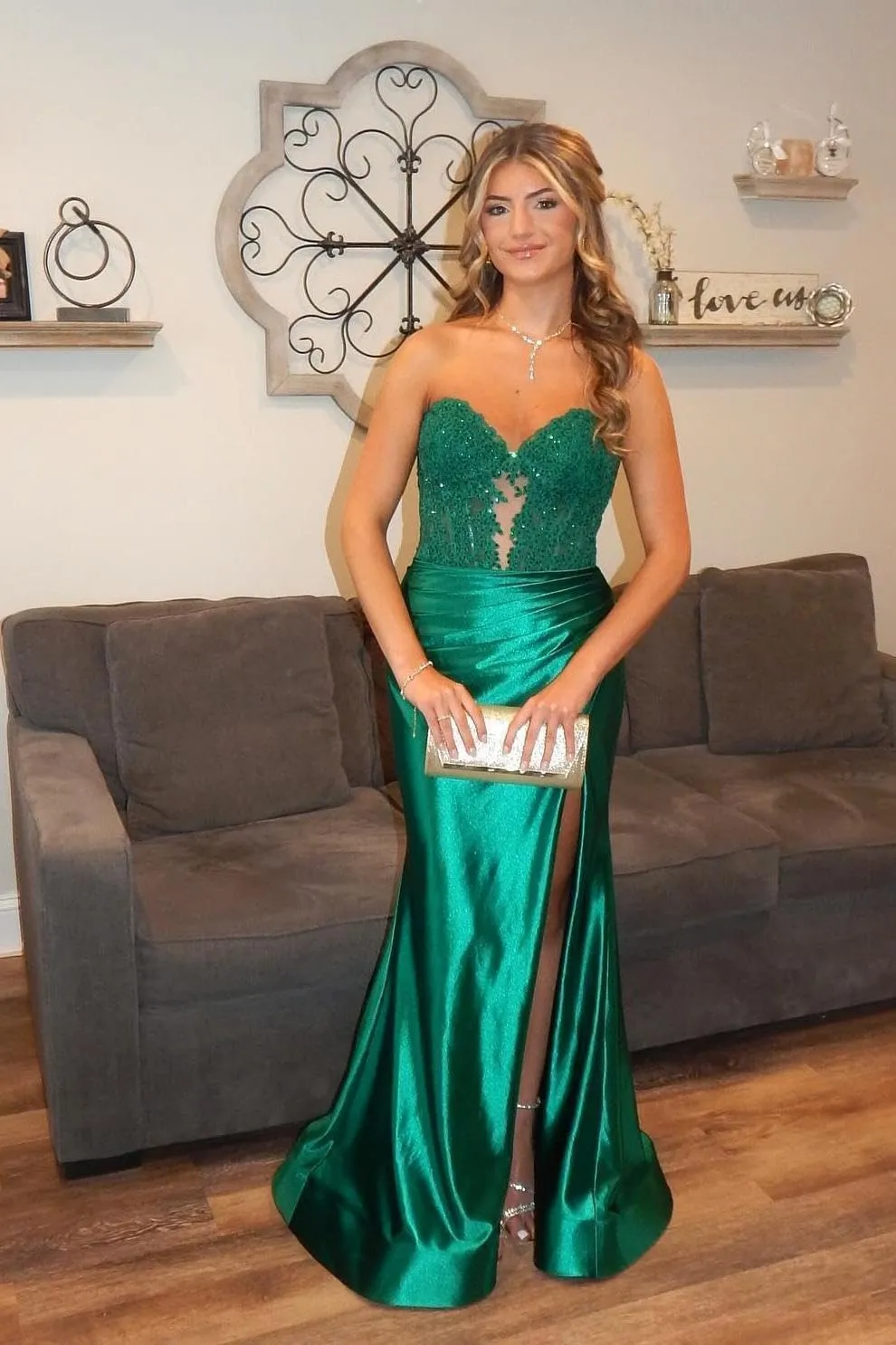 Wome's Strapless Prom Dress 2025 Long Appliques Sweetheart Ruched Satin Mermaid Formal Evening Gown